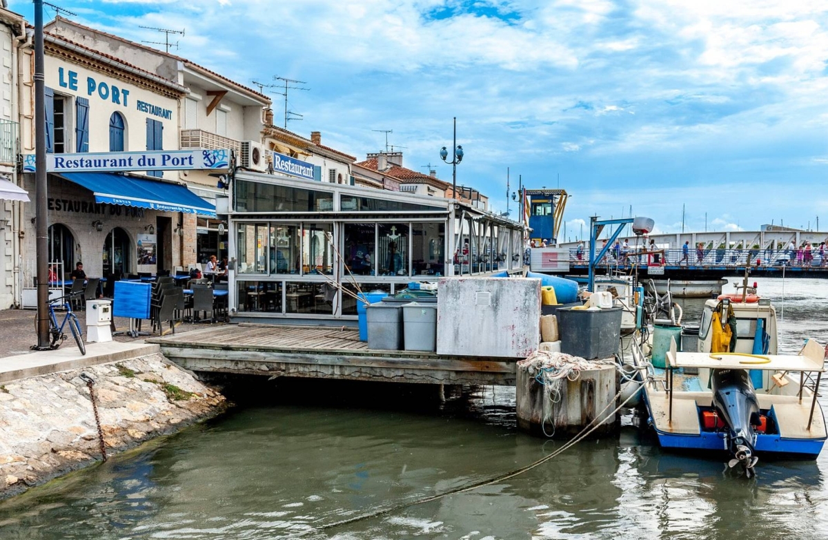 Le restaurant - Restaurant Du Port - restaurant LE GRAU-DU-ROI - Restaurant Fruits de mer Grau du Roi